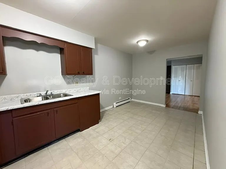 525 N Highview Ave #206 — Photo 9