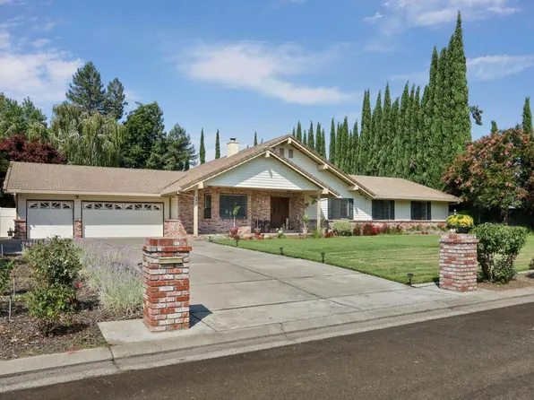 9957 N Freesia Ave, Stockton, CA 95212