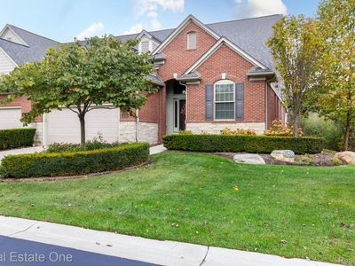 2222 Sanctuary Ct #2, Rochester, MI, 48309