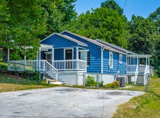 130 Champion Rd, Rossville, GA 30741