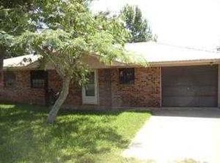 501 N Joy St, Little River Academy, TX 76554