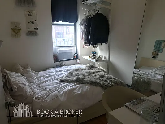 Rented by Book A Broker | media 10