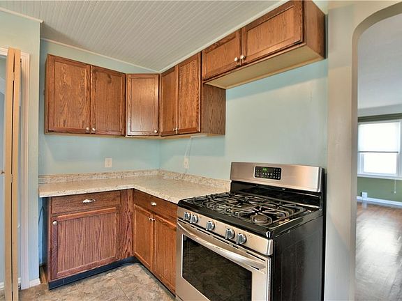 4th image of 4715 Krueger Ave