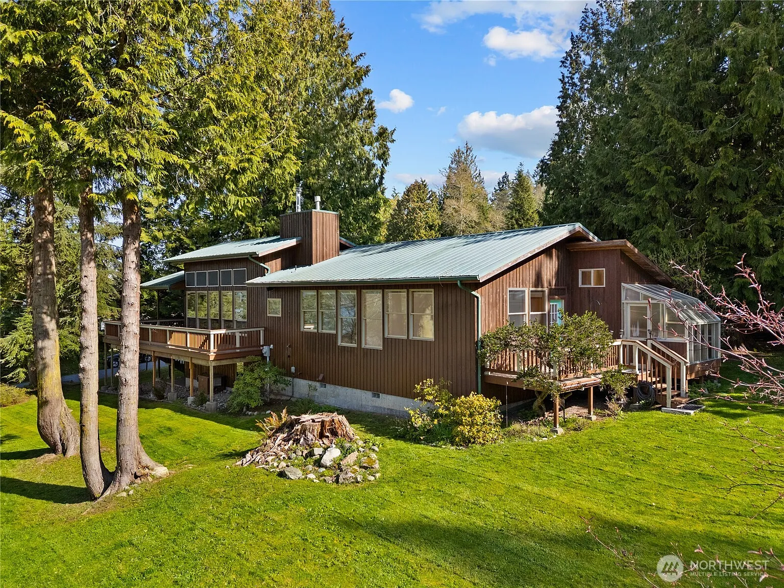 4380 Salmon Run Road photo 1