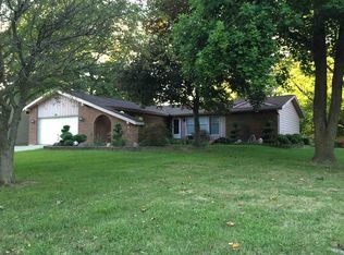 706 Williamsburg Dr, Kokomo, IN 46902