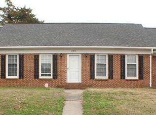 10401 Queensmead Cres, Charlotte, NC 28273