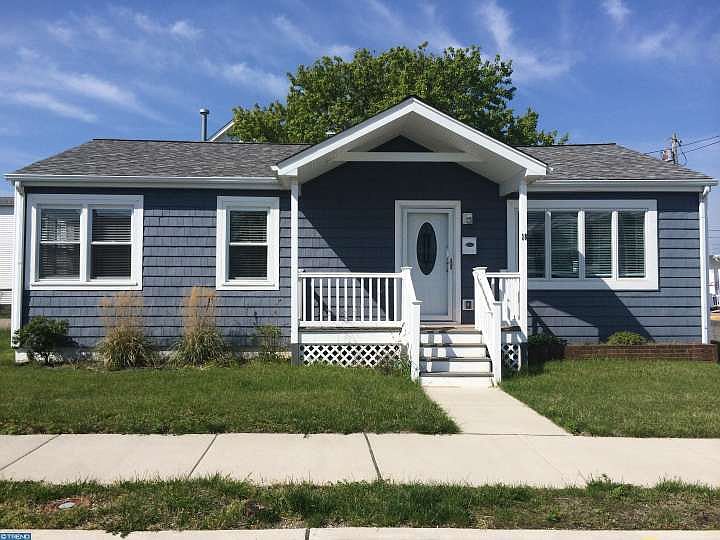 1st image of 18 Lincoln Pl