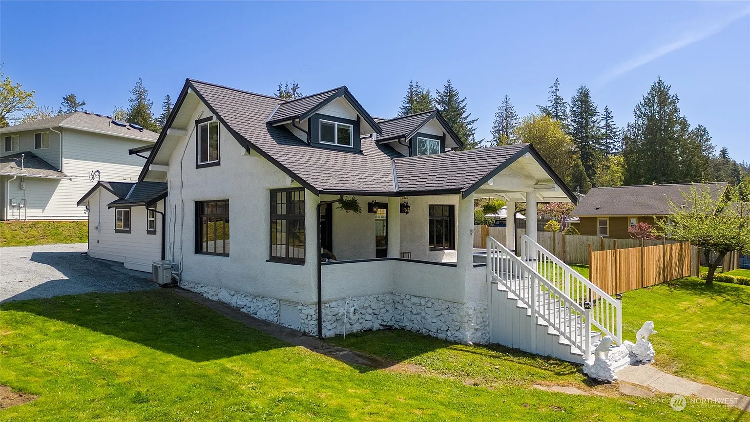 1618 Electric Avenue photo 1