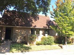 3932 Rosser Sq, Dallas, TX 75244