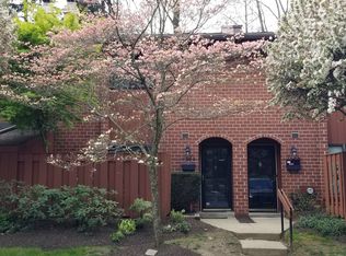 1004 Worthington Dr, Exton, PA 19341