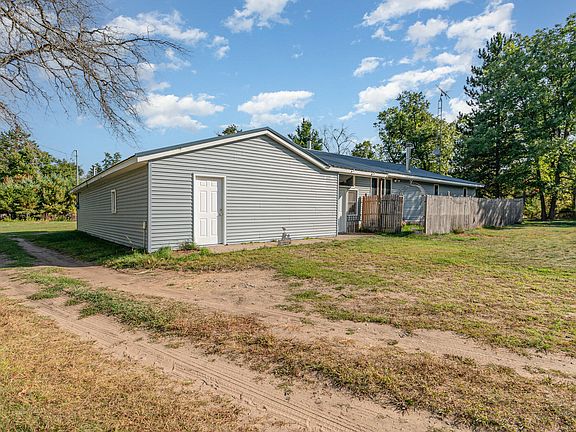 2nd image of 4400 Grass Lake Rd