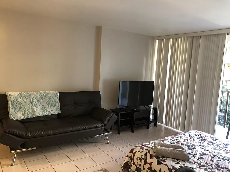2345 Ala Wai Blvd #709 — Photo 7