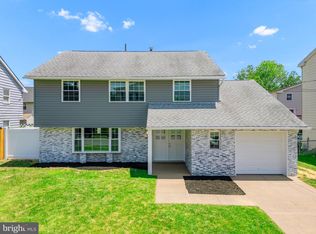 1861 Kentwood St, Philadelphia, PA 19116