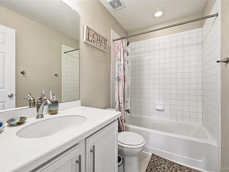 4988 S Wenatchee Cir — Photo 14