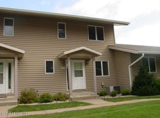 1426 B McNally Dr, Winona, MN 55987