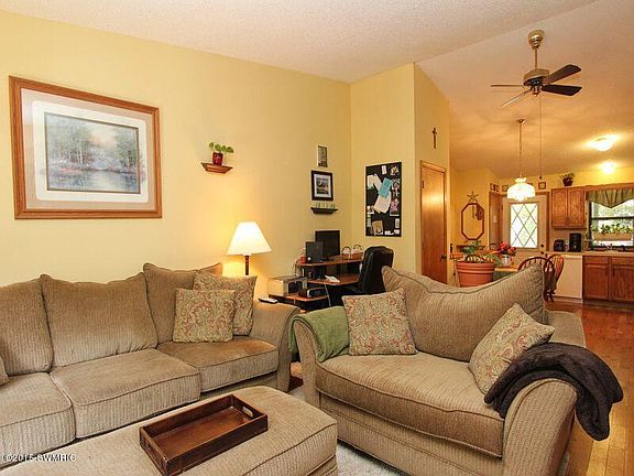 2nd image of 4507 Bekinshire Dr NW
