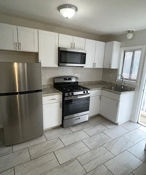 170 Read St #A — Photo 2