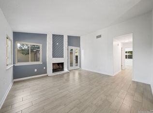 8039 Laurel Bnd, San Antonio, TX 78250