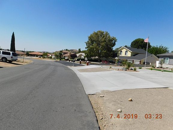 5th image of 19045 Sorrel Dr