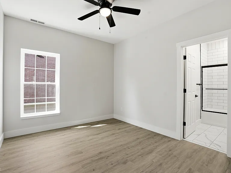 4623 Rookwood Ave — Photo 42