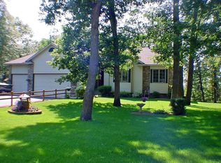 15258 Shenandoah St NE, Ham Lake, MN 55304