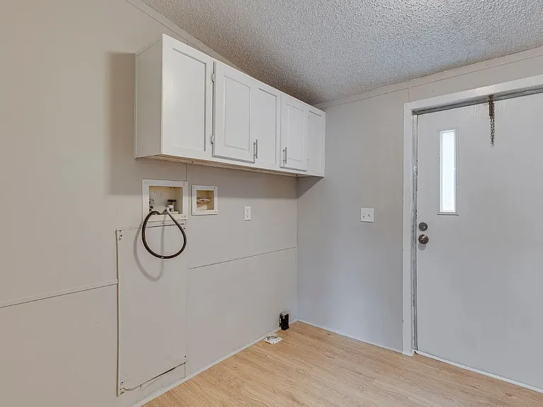 516 Golden Pine Ct — Photo 7