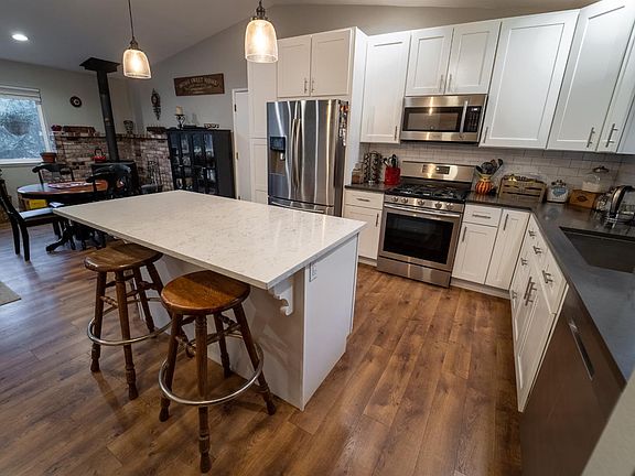 Upstairs unit Kitchen