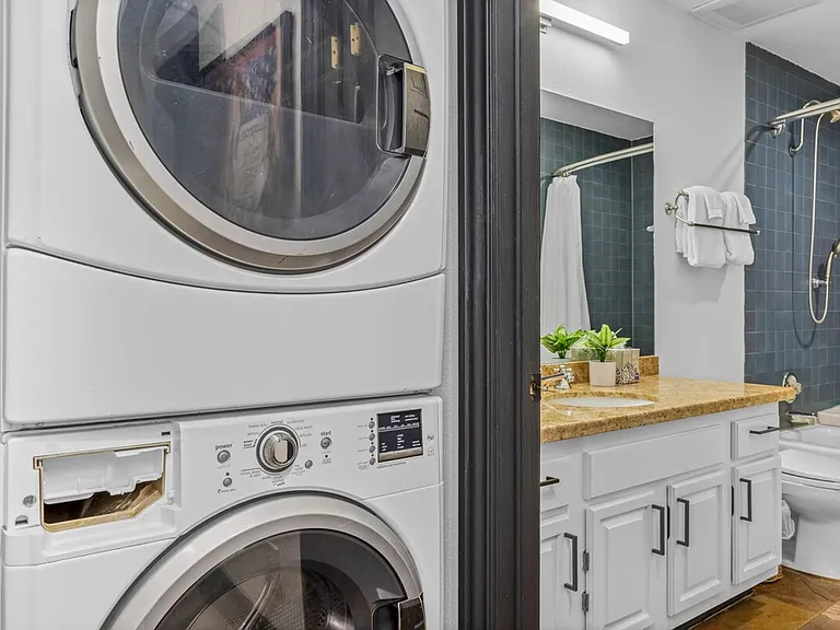 Washer/Dryer