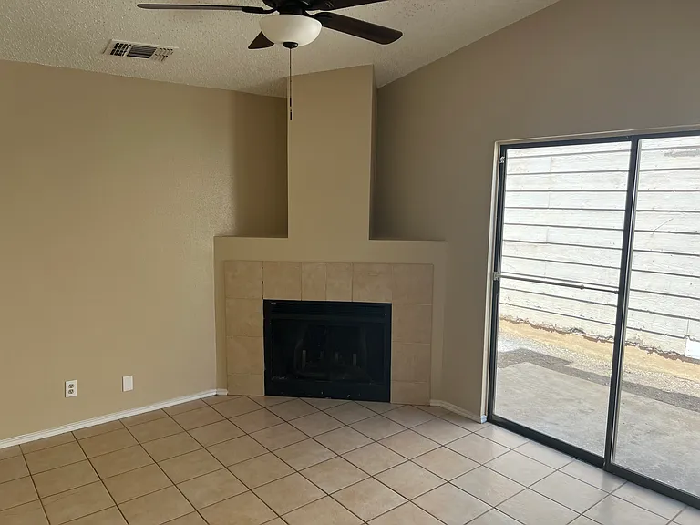 9446 Valley Rdg — Photo 3