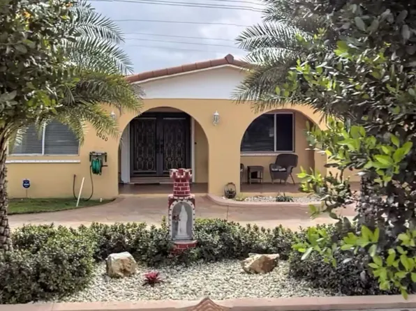 6000 NW 114th St, Hialeah, FL 33012