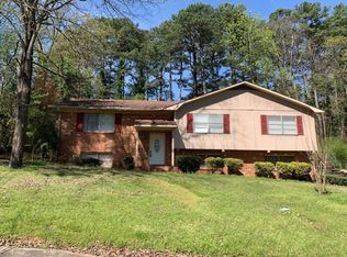 824 Libby Cir, Birmingham, AL 35235