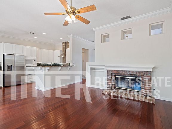 2nd image of 4902 Knights Way