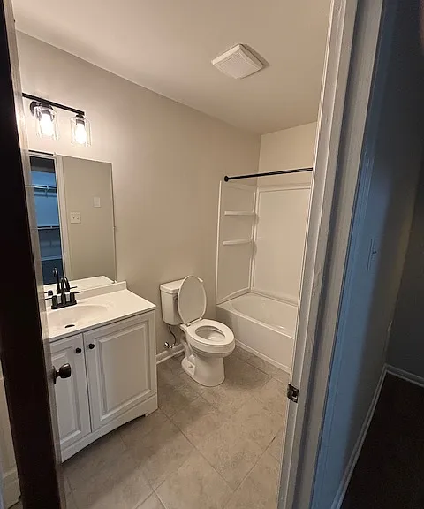 Brand New Owners Suite Full Bathroom