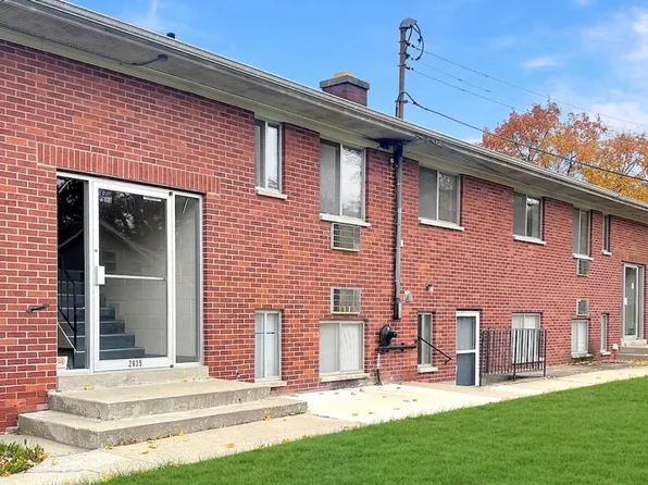 2833 S Burdick St APT C, Kalamazoo, MI 49001