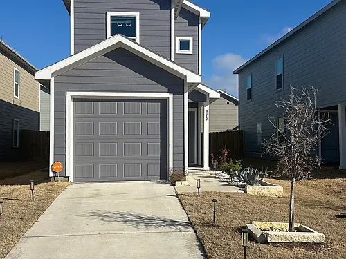 910 Wood Stork Way Photo 1