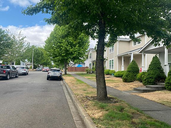 5th image of 8420 16th Ave SE