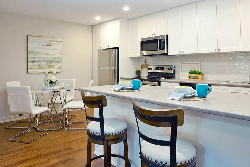 Southwood Apartments — Photo 1