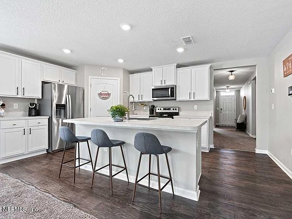 4th image of 3590 DERBY FOREST Drive