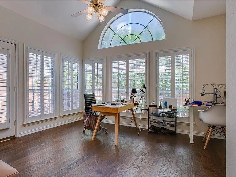 14628 Dickenson Ct — Photo 11