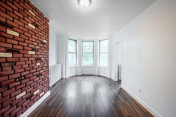 Rented by Next Wave Realty | media 3