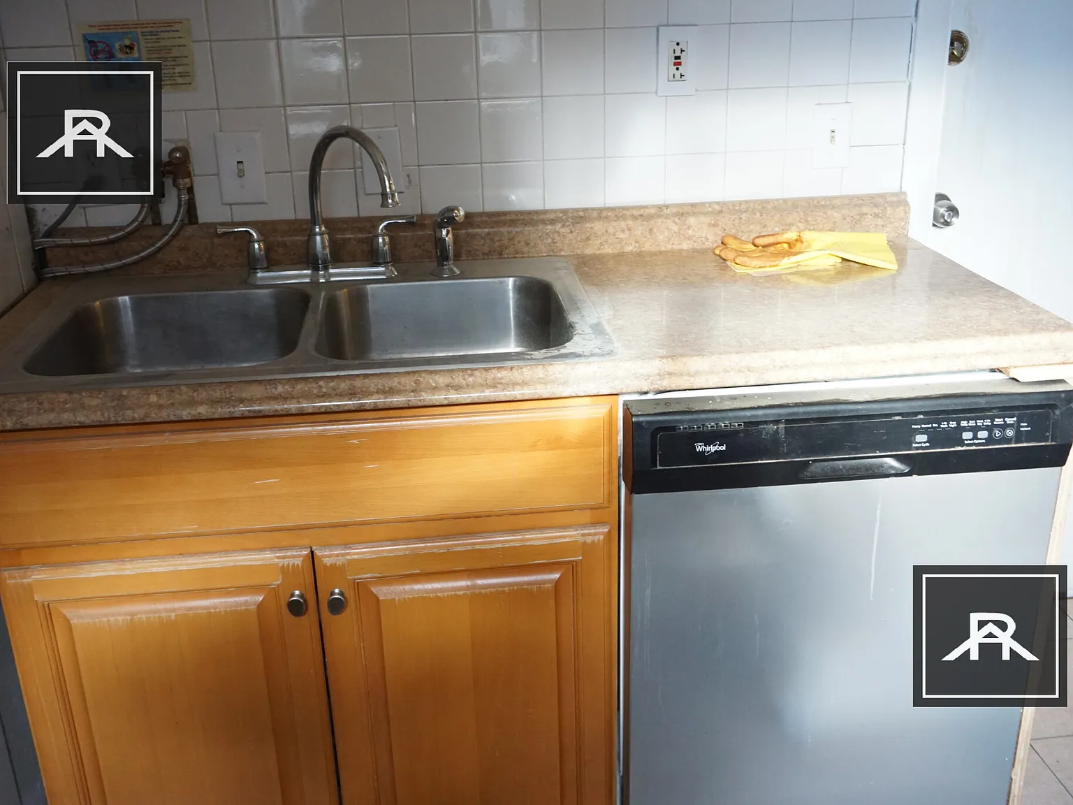 4 bed, 2.0 bath, 1150 sqft, $4,000 — Photo 4