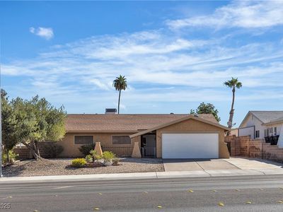 709 Greenway Rd, Henderson, NV, 89002