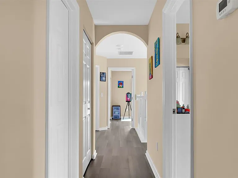 9022 Dupont Pl — Photo 17