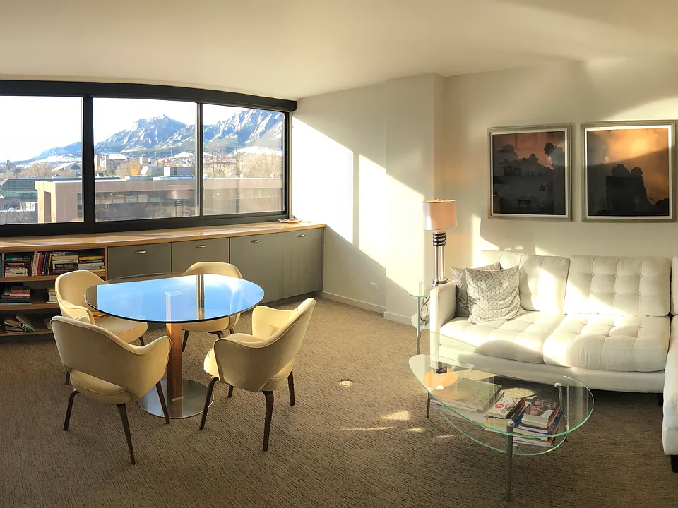 1850 Folsom St #403