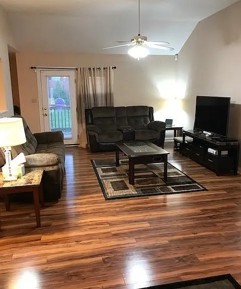 361 Reynolds Dr — Photo 22