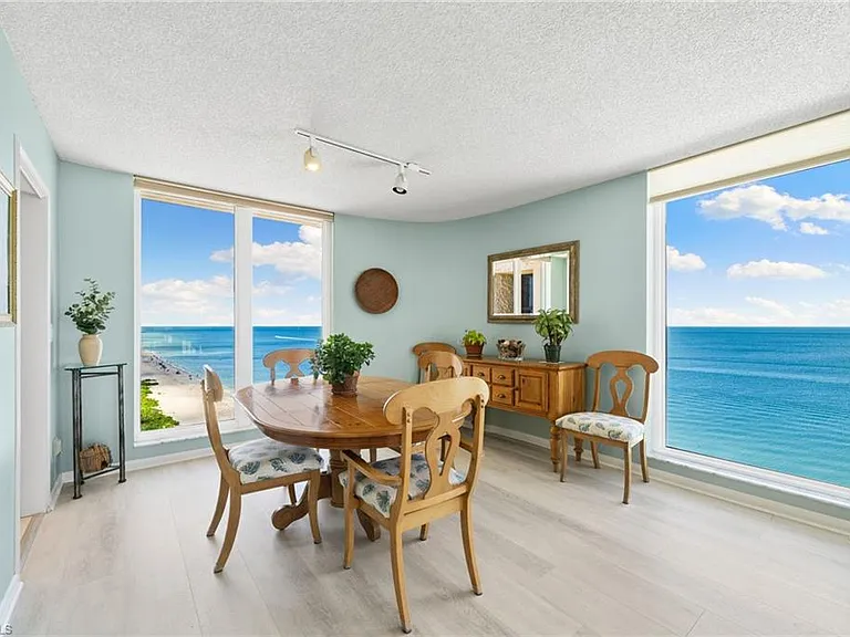 4001 Gulf Shore Blvd N #1106 — Photo 13