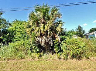 6890 NW Brookhaven Ave, Port Saint Lucie, FL 34983