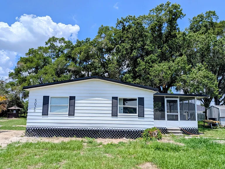 5025 Lunn Rd — Photo 9
