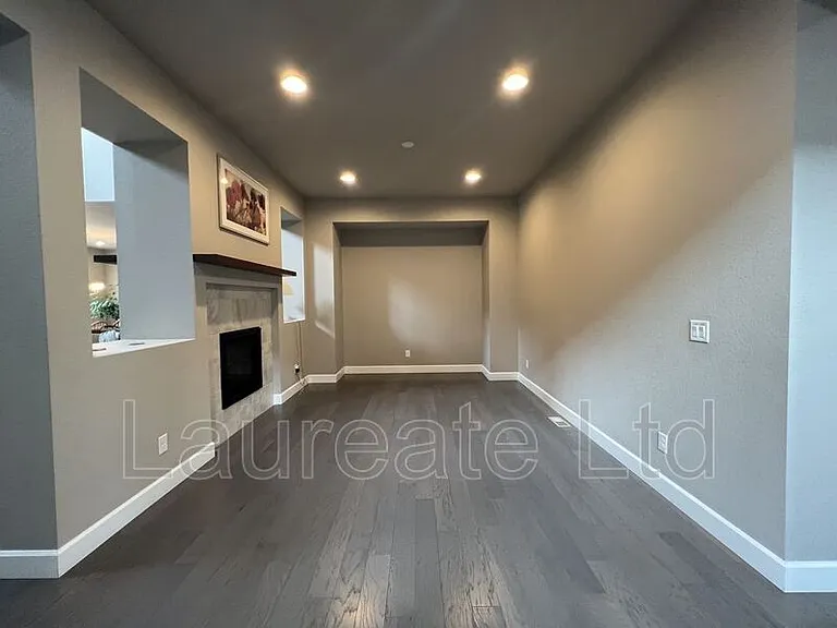 10035 Atlanta St — Photo 8