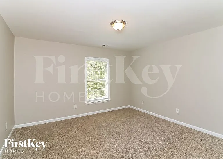 193 Palisades Dr — Photo 13